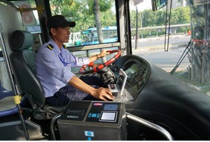 Thí điểm thanh toán tự động cho hoạt động vận tải hành khách bằng xe buýt