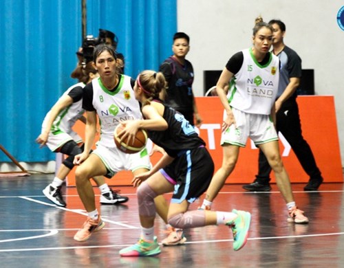 Đội tuyển nữ Thành phố Hồ Chí Minh vô địch nội dung Bóng rổ 5x5