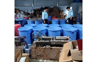 TP Hồ Chí Minh: Phát hiện 5 kho chứa hàng và xưởng pha chế dầu gội giả