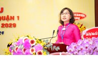 Bà Dương Thị Hồng Gấm được cử giữ chức Chủ tịch Ủy ban Mặt trận Tổ quốc Việt Nam Quận 1