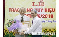 Bắc Ninh: 1082 đảng viên được tặng Huy hiệu Đảng đợt 2 tháng 9 năm 2018