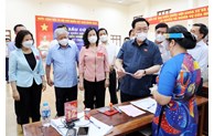 Chủ tịch Quốc hội Vương Đình Huệ kiểm tra tại Bắc Ninh