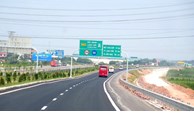 Bộ GTVT yêu cầu đẩy tiến độ đường gom cao tốc Hà Nội - Bắc Ninh