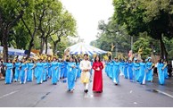 Đồng diễn áo dài “Phụ nữ Thủ đô - hội nhập phát triển”